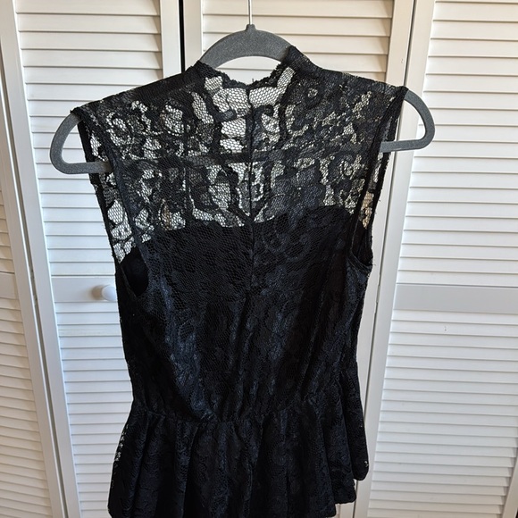 Black lace peplum top - Picture 2 of 5